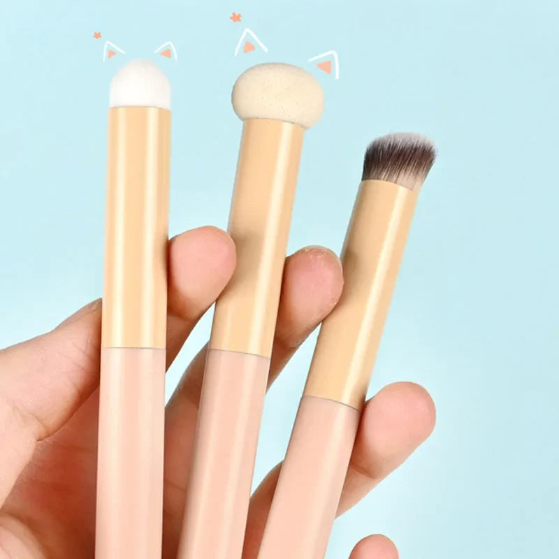 Soft Mushroom Makeup Brushes