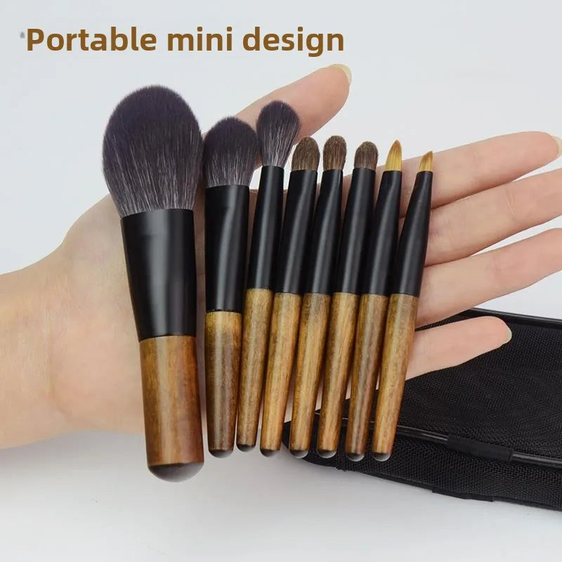 Mini Makeup Brush Magic Set