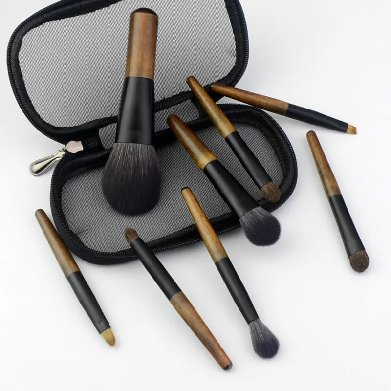 Mini Makeup Brush Magic Set