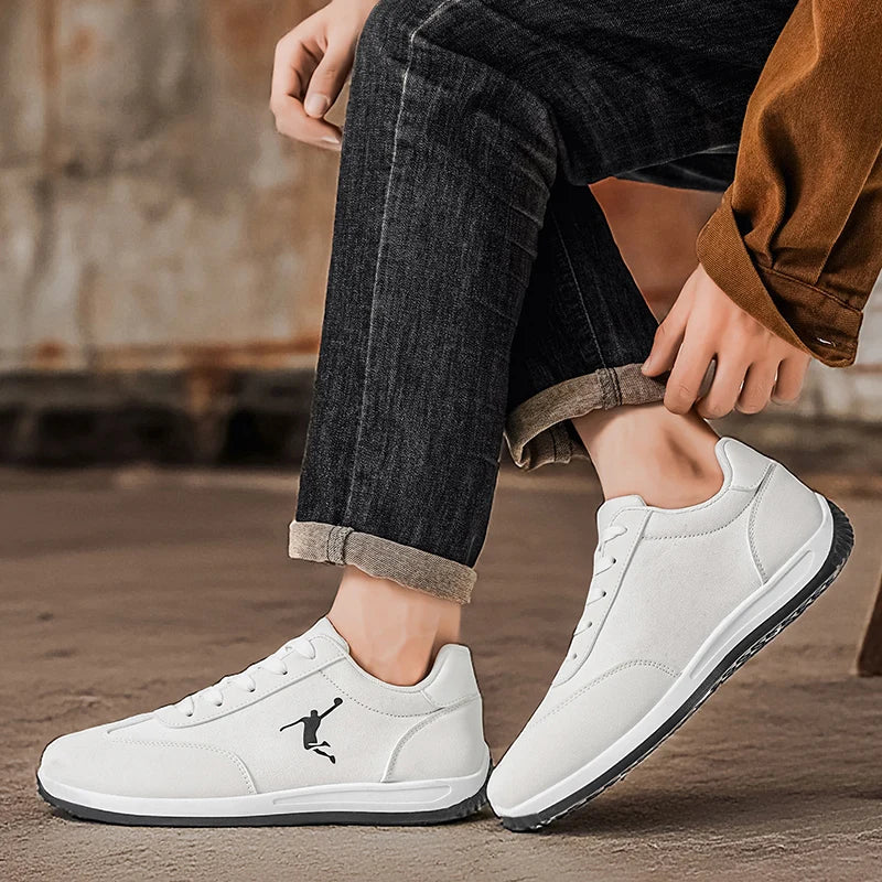 Trendy Men's Low-Top Sneakers
