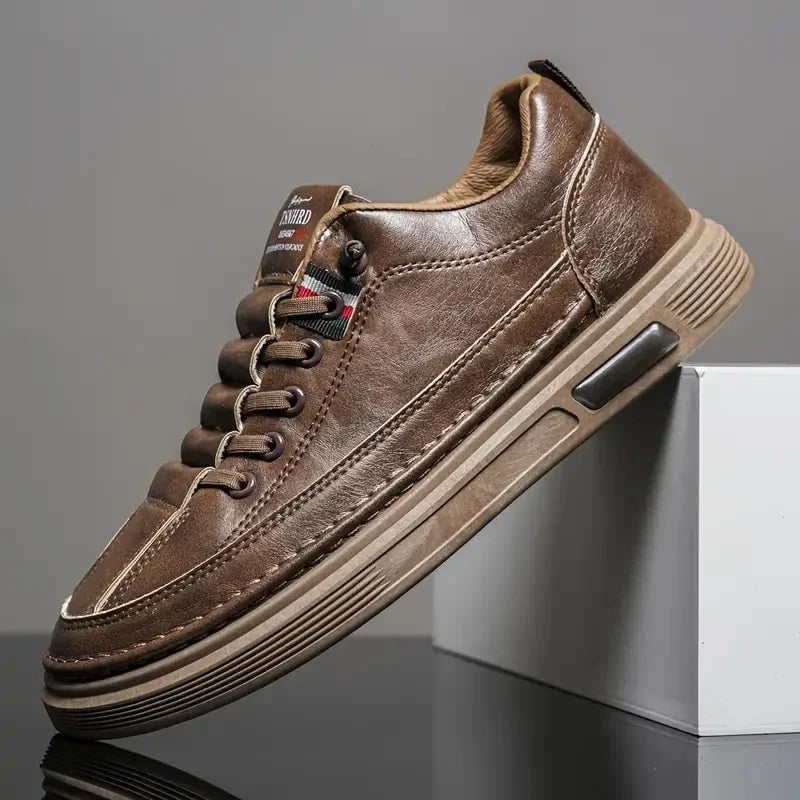 Trendy Men's Leather Sneakers